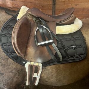 Horse faux half pad for saddle pads
